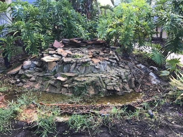 Disappearing or Pondless Waterfalls